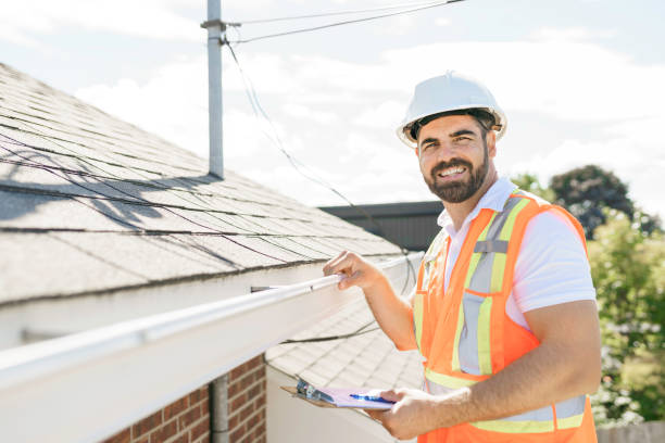 Best Roof Gutter Cleaning  in Noroton Heights, CT